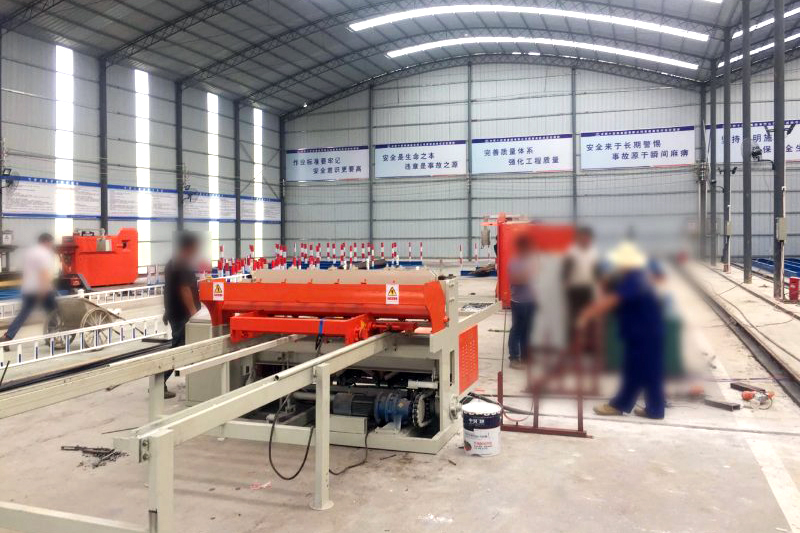 數(shù)控型網(wǎng)片焊機